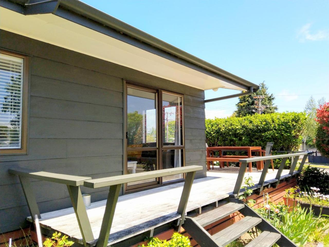 Bram'S Bach Villa Taupo Exterior photo
