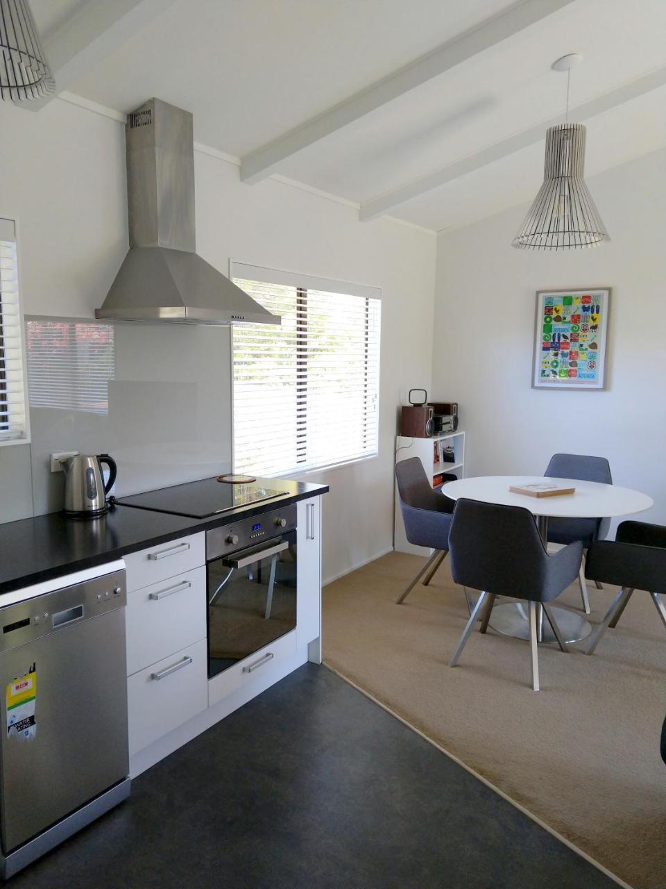 Bram'S Bach Villa Taupo Exterior photo